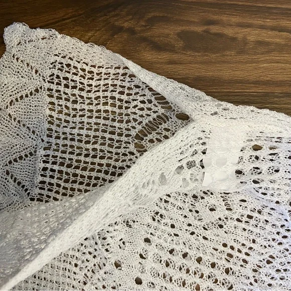 White Crochet Beach Cover-Up - Picture 7 of 7